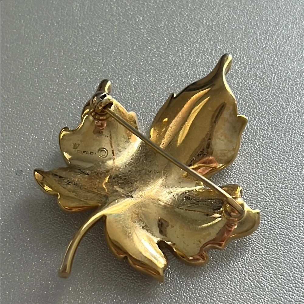 Trifari Vintage Gold Fall Leaf Brooch Pin Statement Jewelry